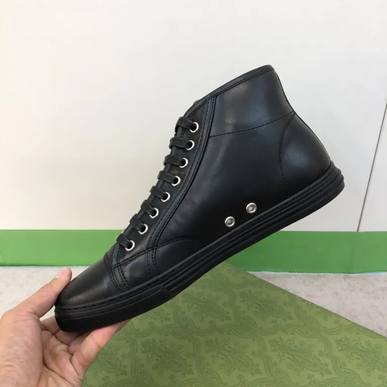 Gucci Shoe 